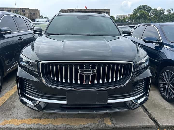 Photo 2 - Geely Monjaro