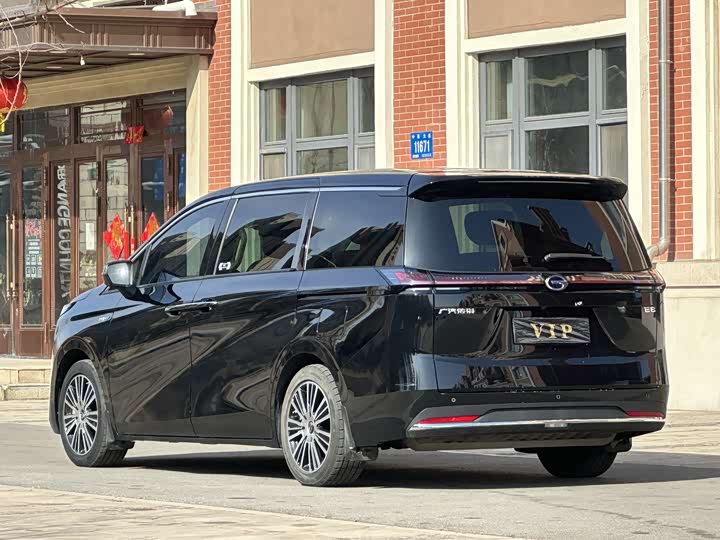 Фото 6 - GAC Trumpchi E8