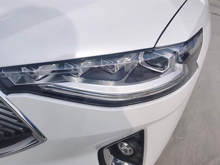 Фото 5 - Haval F7x