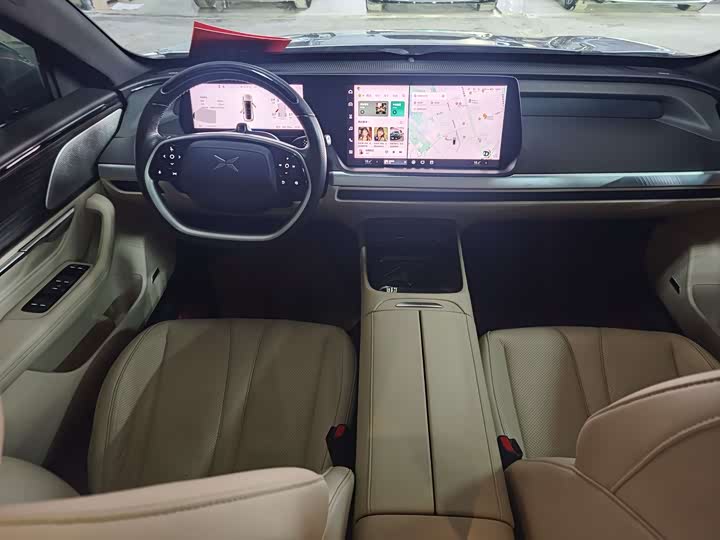 Фото 7 - XPeng P7