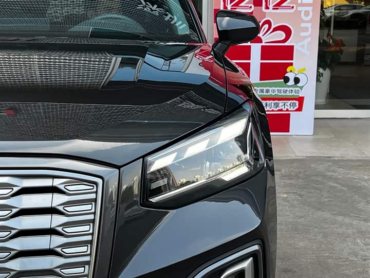 Фото 7 - Audi Q2L e-tron