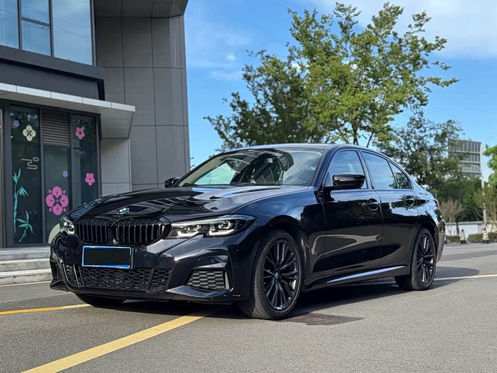 Фото 1 - BMW 3 Series