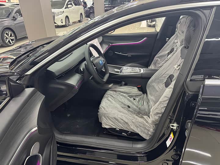 Photo 4 - Changan Qiyuan (Nevo) A07