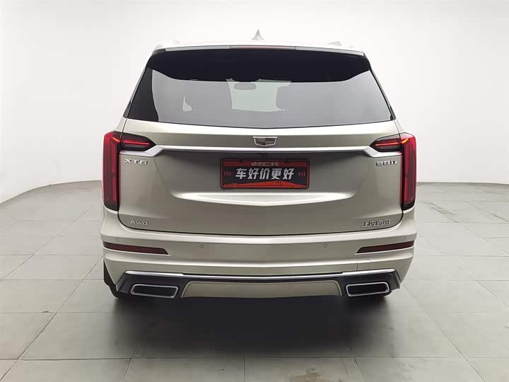 Фото 4 - Cadillac XT6