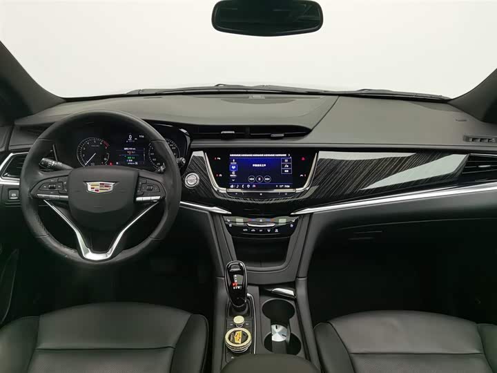Фото 5 - Cadillac XT6