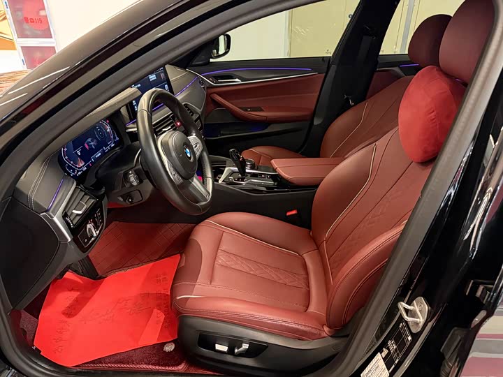 Фото 4 - BMW 5 Series