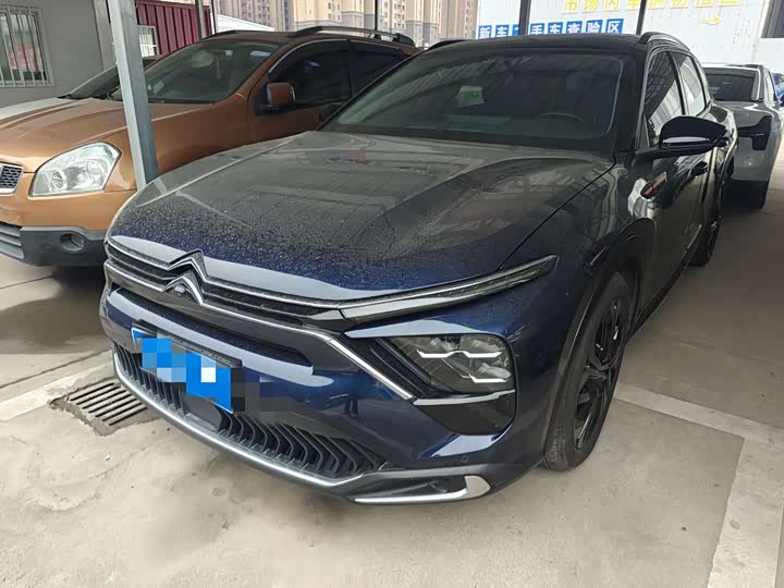 Фото 1 - Citroen C5 X