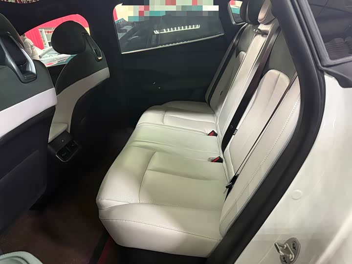 Фото 6 - Nissan N7