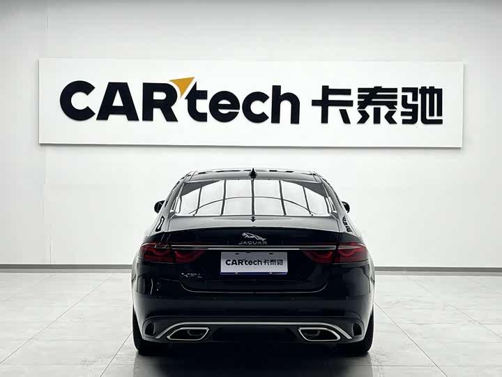 Фото 4 - Jaguar XF L