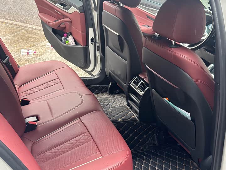 Фото 9 - BMW 5 Series