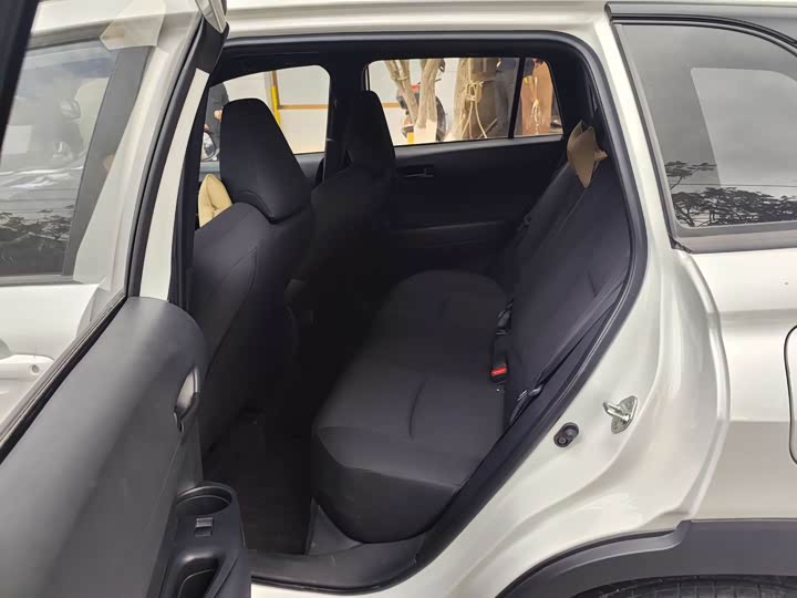 Фото 9 - Toyota Corolla Cross