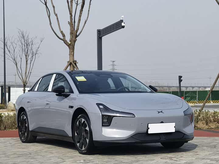 Фото 3 - XPeng Mona M03