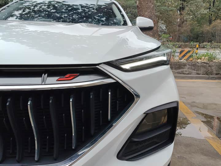 Фото 8 - Changan Oshan X5