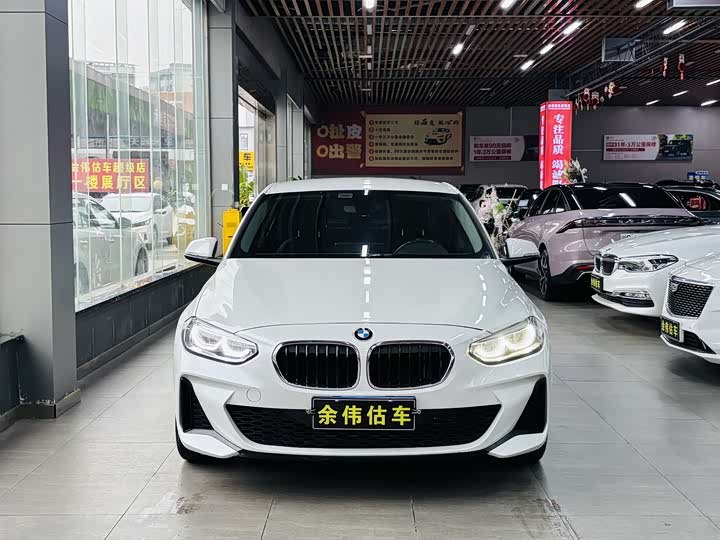 Photo 2 - BMW 1 Series