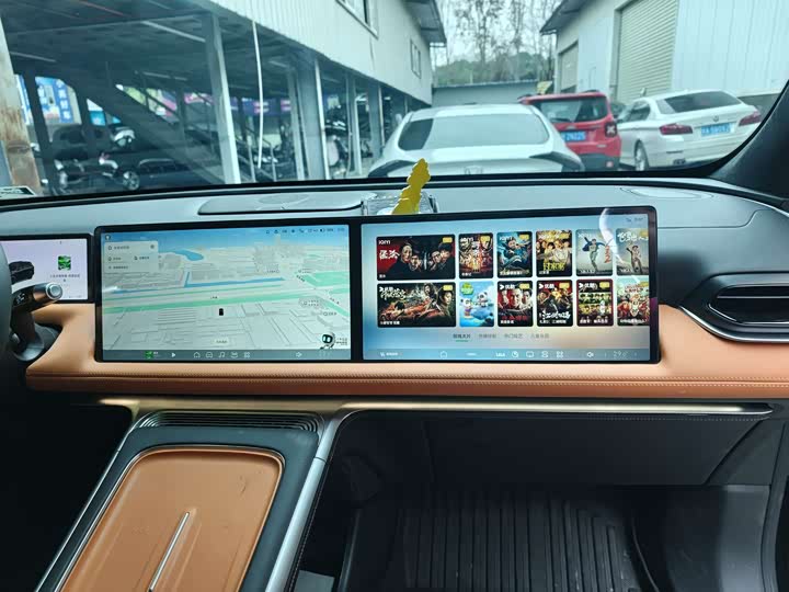 Фото 6 - XPeng G9