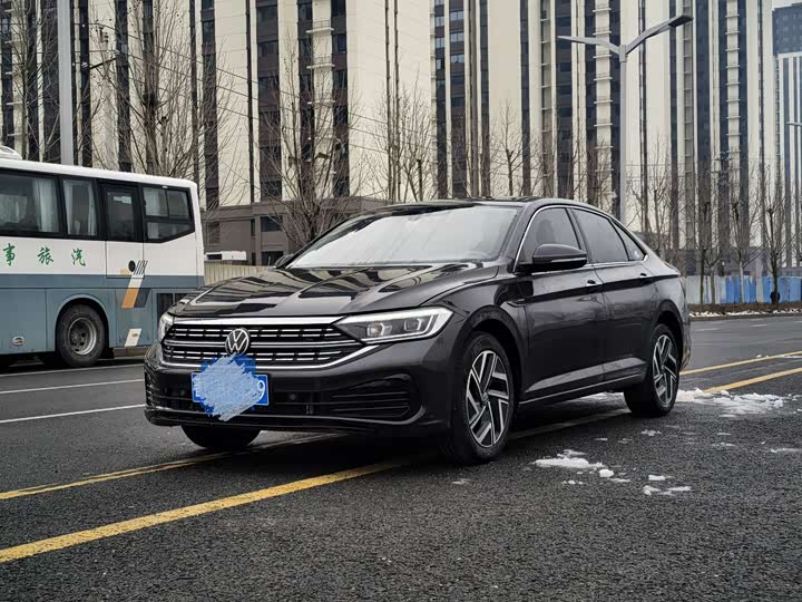 Фото 1 - Volkswagen Sagitar L