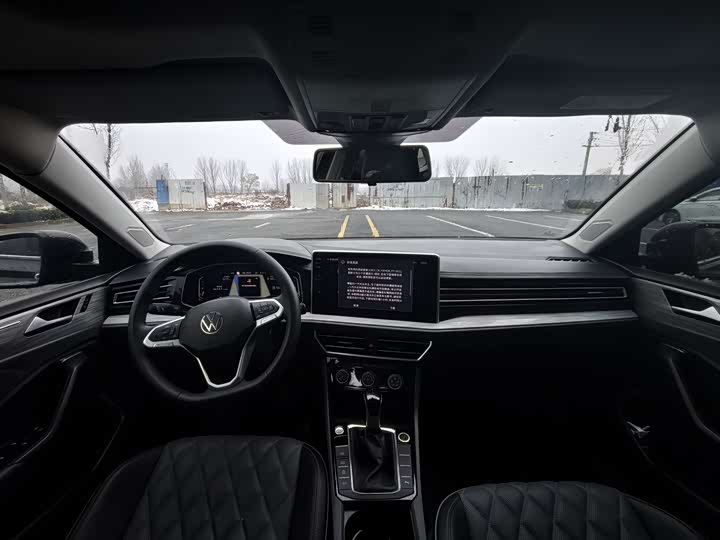 Фото 5 - Volkswagen Sagitar L