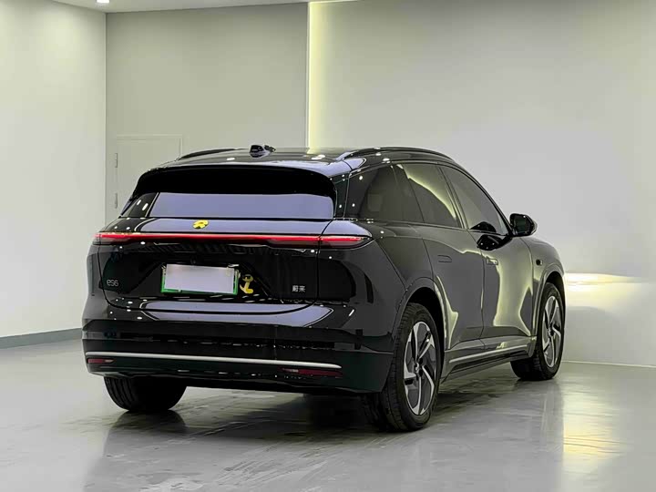 Фото 6 - Nio ES6