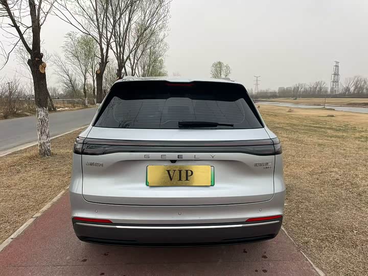 Фото 8 - Geely Galaxy Starship 7