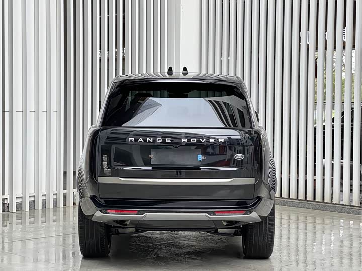 Photo 5 - Land Rover Range Rover