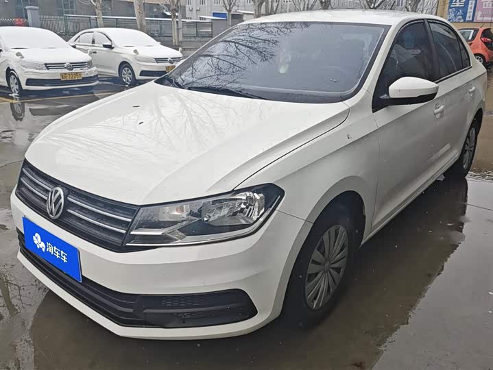 Фото 1 - Volkswagen Santana