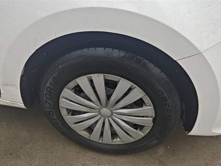 Фото 6 - Volkswagen Santana