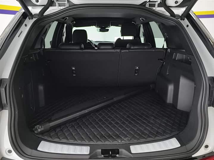 Фото 4 - Land Rover Discovery Sport