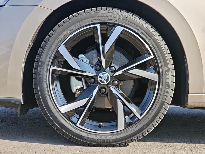 Photo 7 - Skoda Octavia Pro