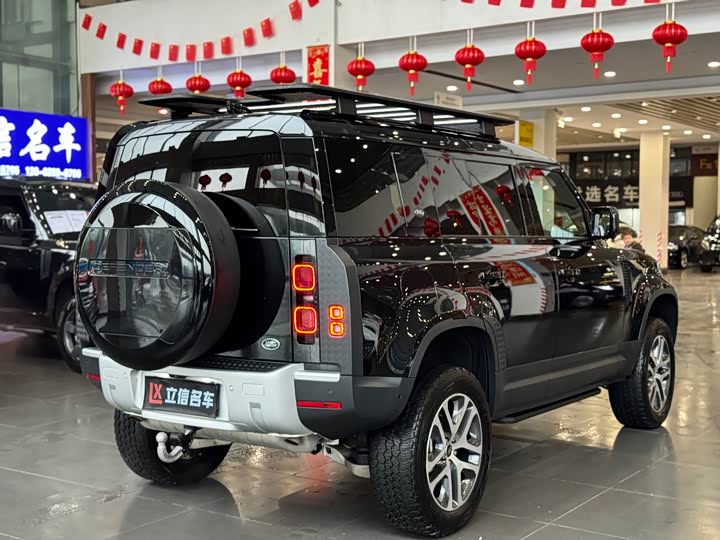 Фото 6 - Land Rover Defender