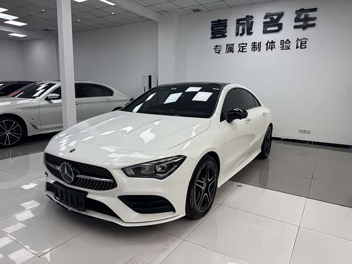 Photo 1 - Mercedes-Benz CLA-Class