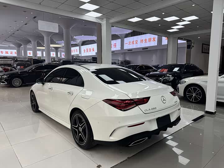 Photo 7 - Mercedes-Benz CLA-Class