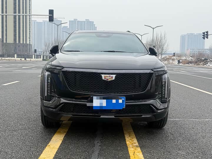 Фото 2 - Cadillac XT5