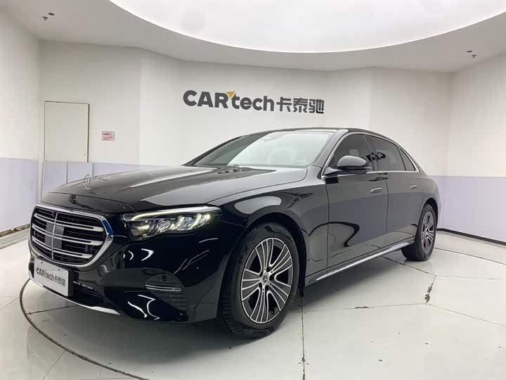 Photo 1 - Mercedes-Benz E-Class