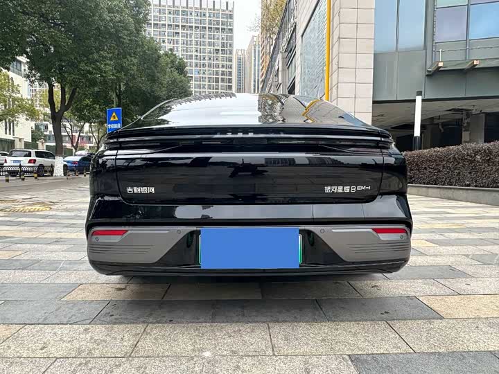 Фото 5 - Geely Galaxy Starshine 8 EM-i