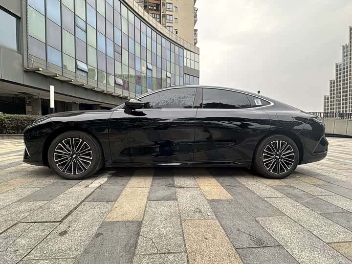 Фото 6 - Geely Galaxy Starshine 8 EM-i