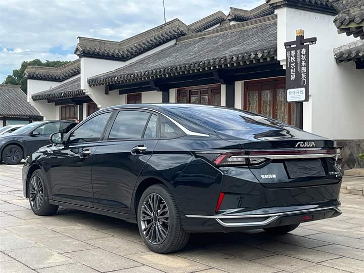 Photo 4 - Dongfeng Aeolus Yixuan Max