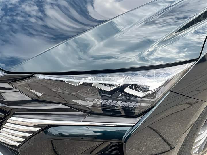 Photo 8 - Dongfeng Aeolus Yixuan Max