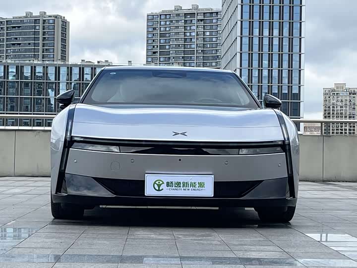 Фото 2 - XPeng P7