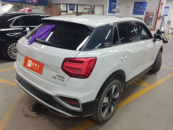 Фото 4 - Audi Q2L