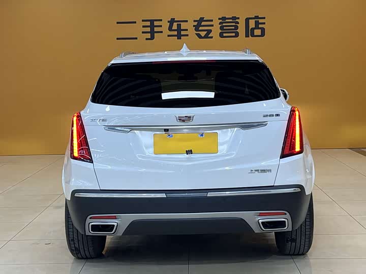 Фото 5 - Cadillac XT5