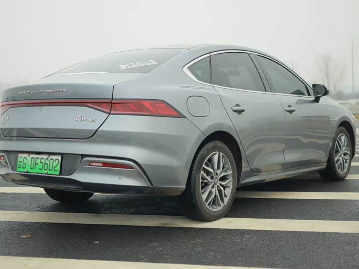 Фото 9 - BYD Qin Plus