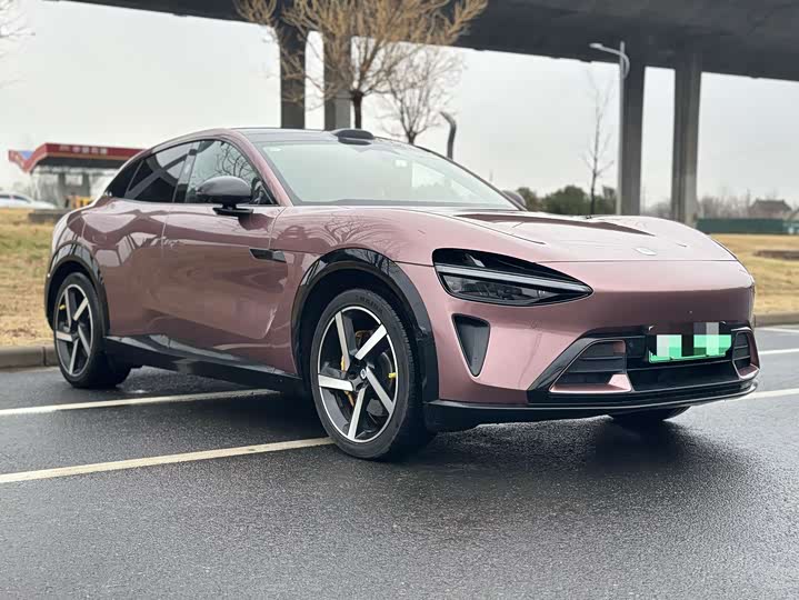 Фото 2 - Xiaomi YU7