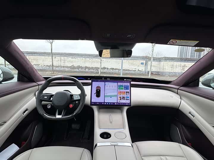 Фото 4 - Xiaomi YU7