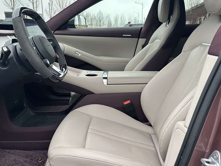 Фото 7 - Xiaomi YU7