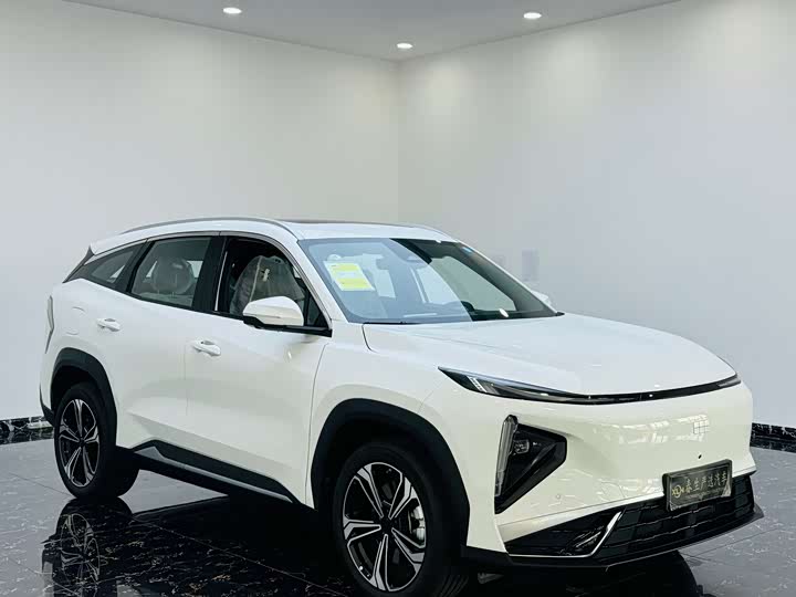 Photo 3 - Geely Galaxy L7