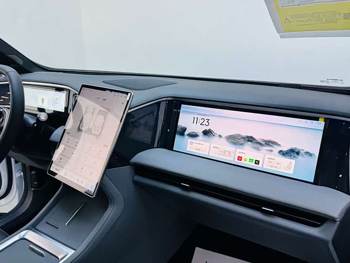 Photo 9 - Geely Galaxy L7