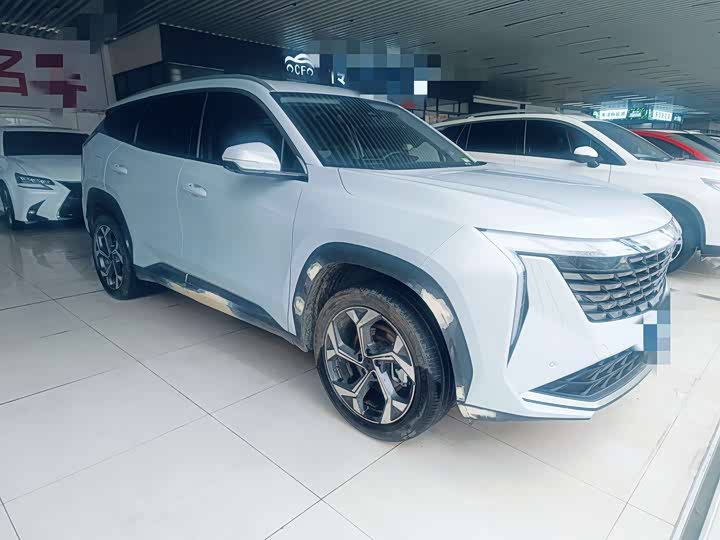 Фото 3 - Geely Atlas L