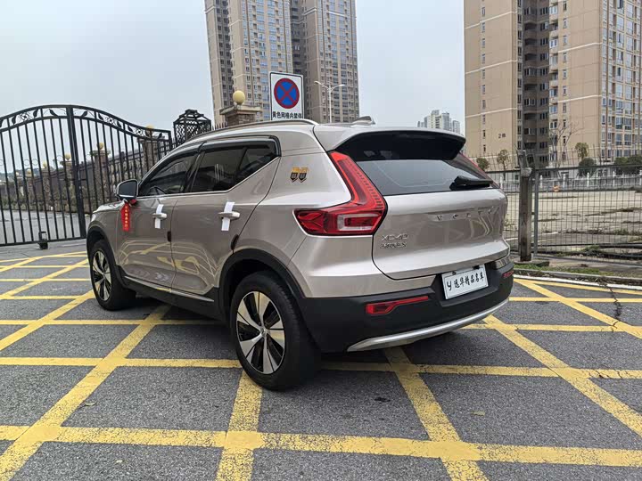 Volvo XC40 2024 2024款 B3 智远豪华版