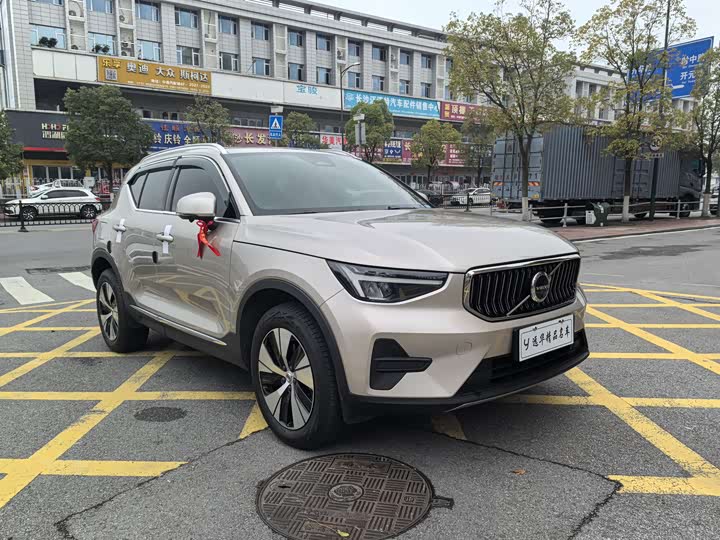 Volvo XC40 2024 2024款 B3 智远豪华版