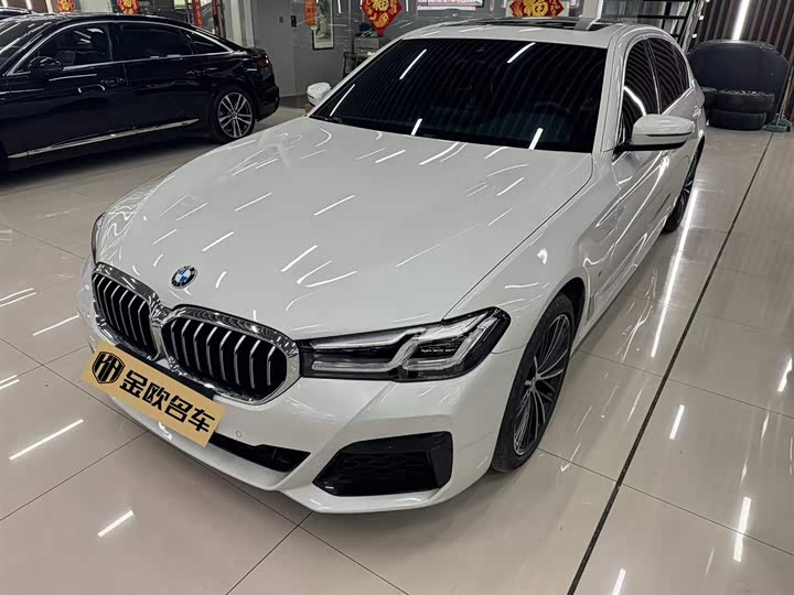 Фото 1 - BMW 5 Series